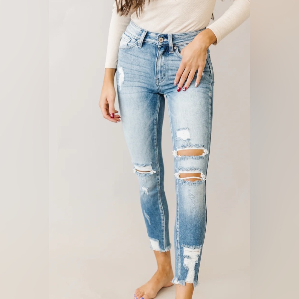 Kancan don’t stop me now distressed skinny jeans